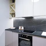 A&t Lux Daire Podgoriçe