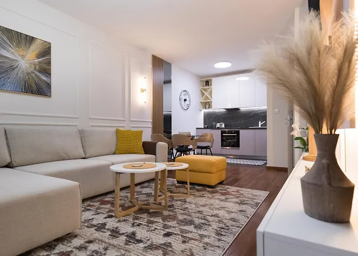 A&t Lux Apartamento Podgorica